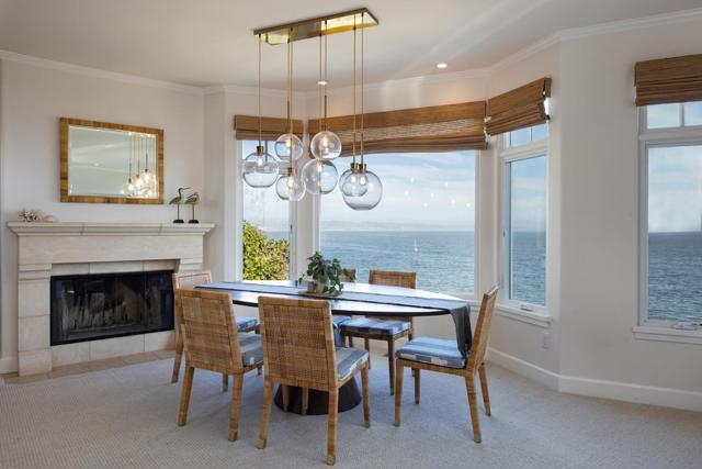 4840 Cliff Drive, Capitola CA: https://media.crmls.org/mediaz/35e5fdda-11a7-49f8-9a29-0d604d0030fd.jpg