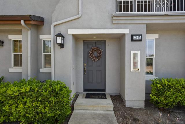 2745 White Pine Ct, Chula Vista CA: https://media.crmls.org/mediaz/35e5ff44-0893-4903-a4d4-ee3f37d9cae8.jpg