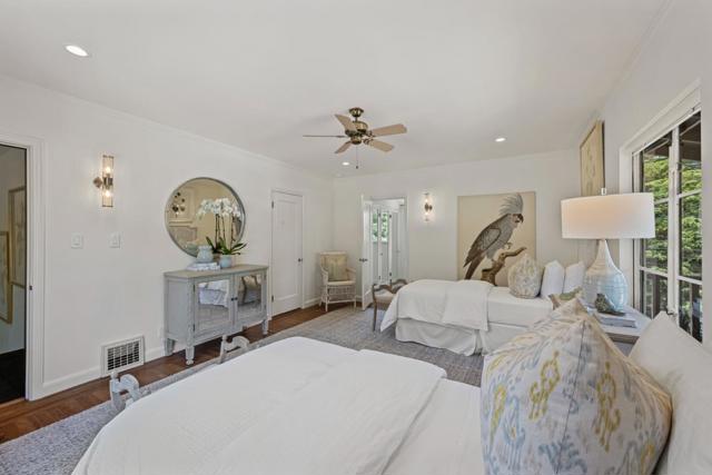 320 Jackson Street, San Mateo CA: https://media.crmls.org/mediaz/35e60188-5f45-4868-a72b-3477b7c488ad.jpg