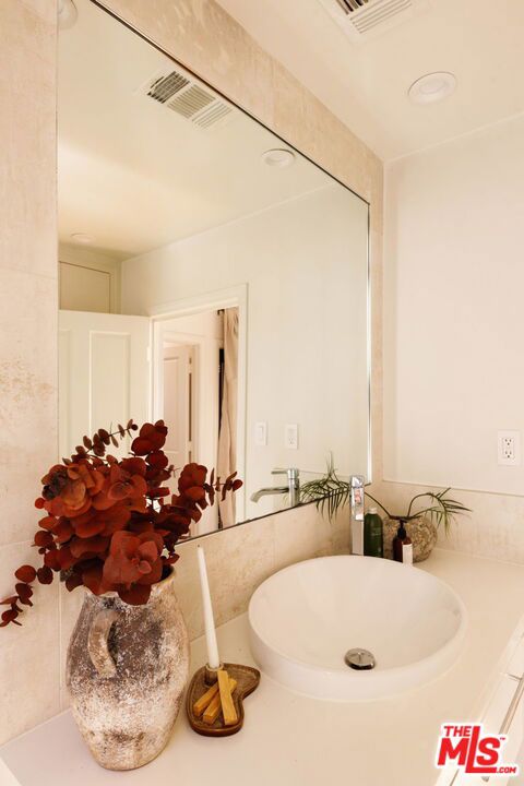 4016 Cumberland Avenue photo 24