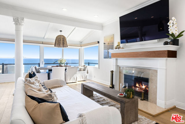 20759 Pacific Coast Highway photo 6