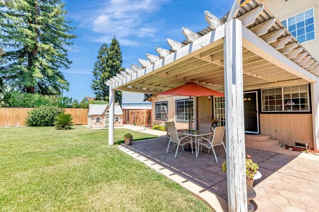 1298 Hersman Drive, Gilroy CA: https://media.crmls.org/mediaz/35e826be-91e6-4cfb-9ea1-db54dd2013a7.jpg