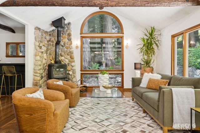 23110 Old Santa Cruz Highway, Los Gatos CA: https://media.crmls.org/mediaz/35e8f571-e226-4163-b25a-e6539e45fe21.jpg