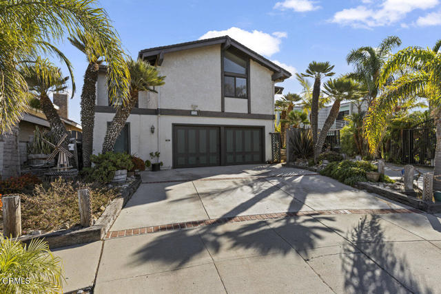 2524 Monaco Drive, Oxnard CA: https://media.crmls.org/mediaz/35e91bb3-1b49-4523-9e2b-a4cb7711a059.jpg