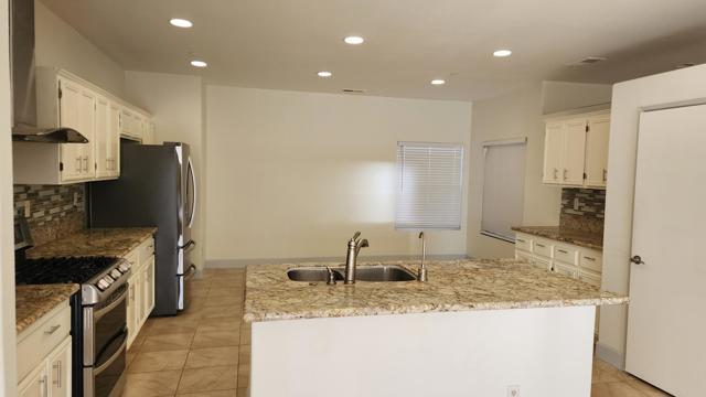 3664 Vista Verde, Palm Springs CA: https://media.crmls.org/mediaz/35e9bea8-b744-4edd-b4f7-320bfb0a9925.jpg