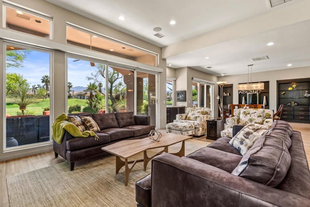 851 Mesa Grande Drive, Palm Desert, CA 92211