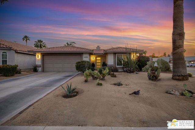 30005 Avenida Alvera, Cathedral City CA: https://media.crmls.org/mediaz/35eaf06b-a0a7-4eab-8d76-38adbb73b828.jpg