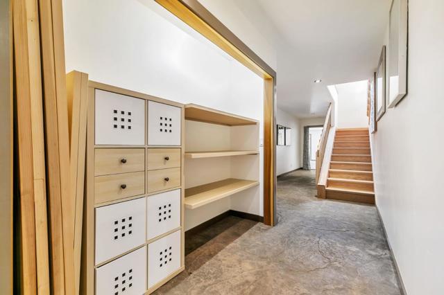 411 Hecker Pass Road, Watsonville CA: https://media.crmls.org/mediaz/35eb16be-aa27-4b39-921d-8ce5a333cdd1.jpg