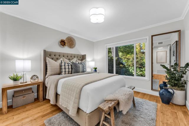 1200 Leisure Ln, Walnut Creek CA: https://media.crmls.org/mediaz/35ebdde2-e8ea-47a6-a910-c9b18fd9a554.jpg