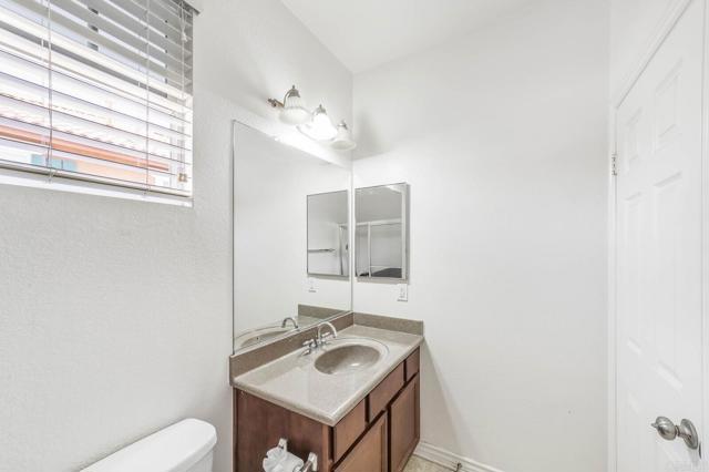 41013 Sunsprite St, Lake Elsinore CA: https://media.crmls.org/mediaz/35ec381d-ee4e-47e4-be27-f84cae01e97c.jpg