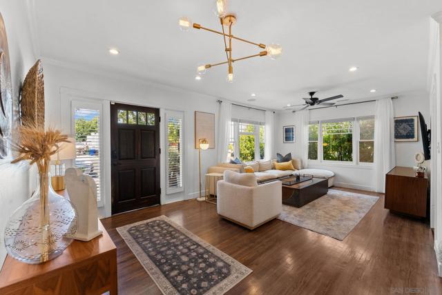 5092 E Mountain View Drive, San Diego CA: https://media.crmls.org/mediaz/35ec3df8-1d68-4f3d-94f1-06f1c57ccf15.jpg