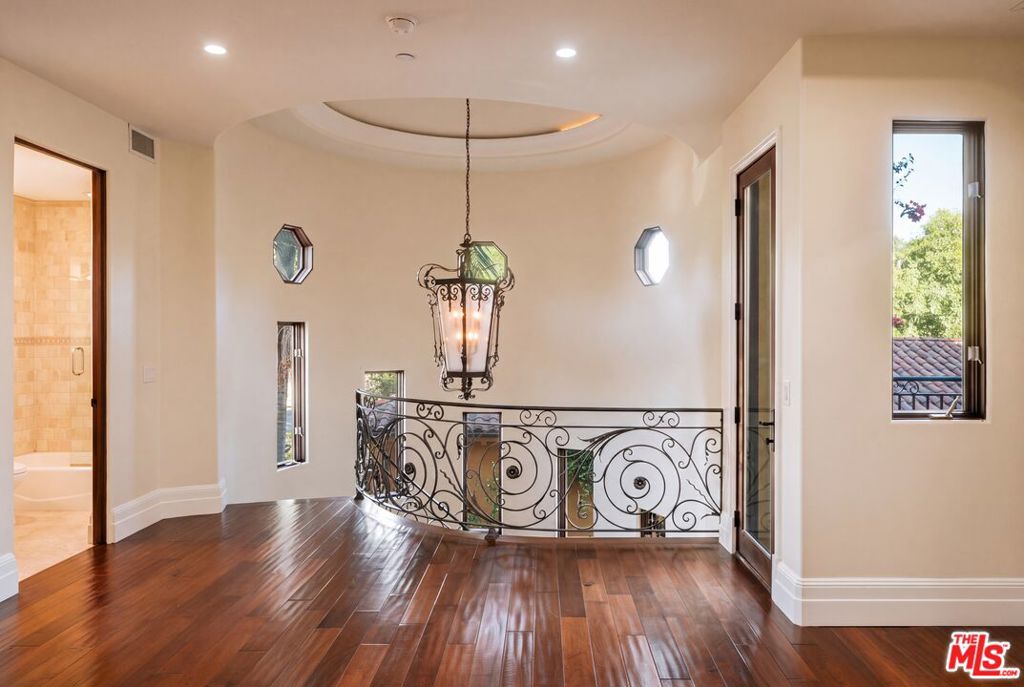 MLS #26881811 image #30