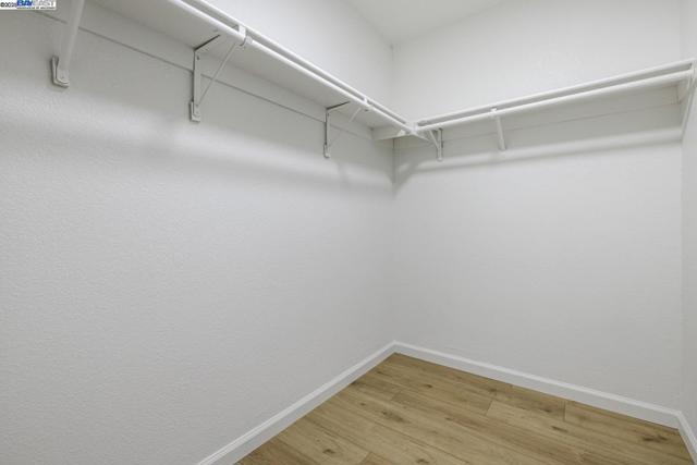 1023 Snowgoose Ln, Manteca CA: https://media.crmls.org/mediaz/35ee090c-33a7-4ad7-b536-dc3b14a53f42.jpg