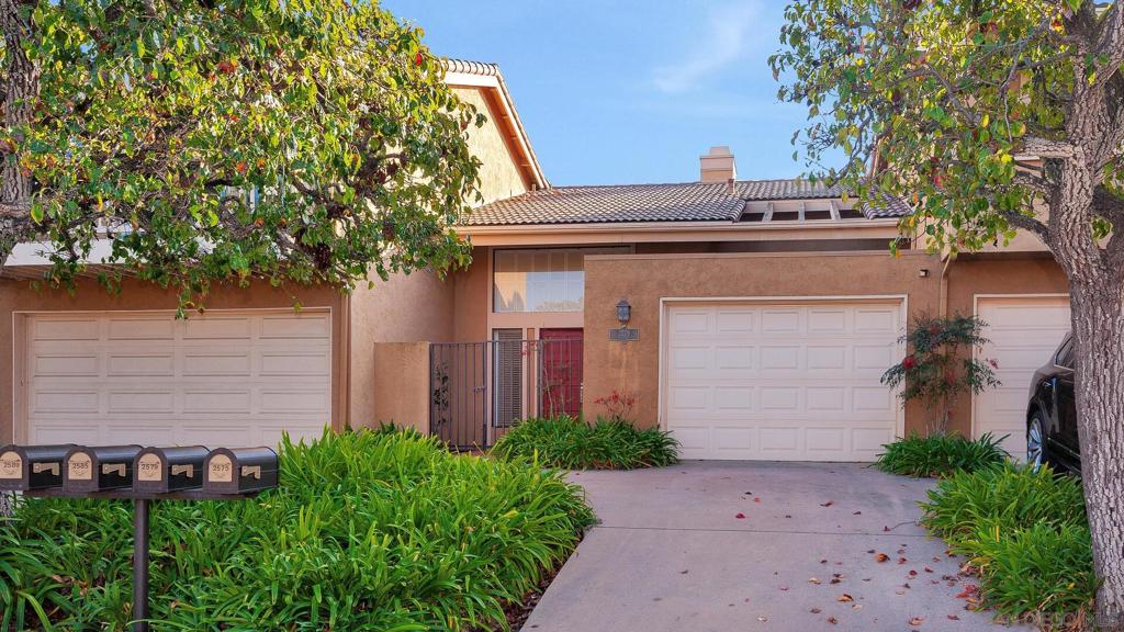 2579 Caminito Muirfield