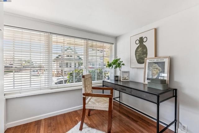 1438 6Th St, Alameda, California 94501, 3 Bedrooms Bedrooms, ,2 BathroomsBathrooms,Single Family Residence,For Sale,6Th St,41109666