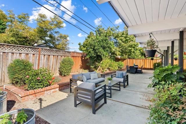 Image 39 of 43 For 2302 Fairglen Drive