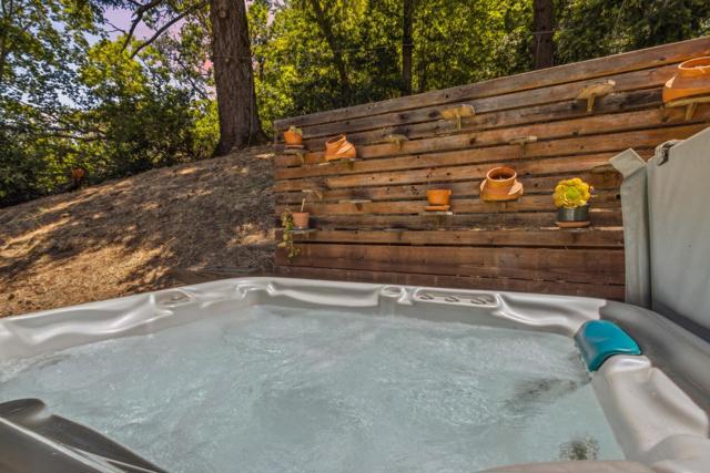 24895 Skyland Road, Los Gatos CA: https://media.crmls.org/mediaz/35f1408c-6b0d-403f-9b31-f6479562930f.jpg