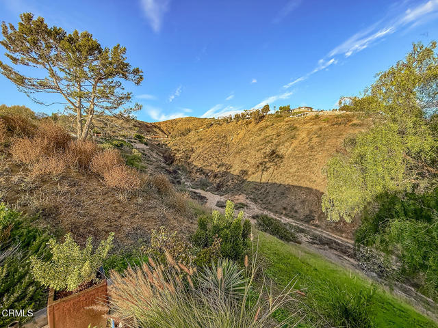 Detail Gallery Image 53 of 56 For 542 San Clemente Way, Camarillo,  CA 93010 - 4 Beds | 2/1 Baths