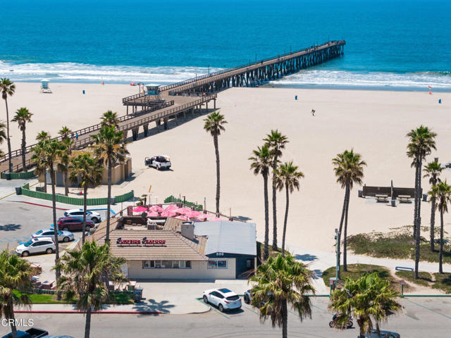 542 Ebbtide Circle, Port Hueneme CA: https://media.crmls.org/mediaz/35f26078-5c51-41f4-9b3d-837038cb6bdc.jpg