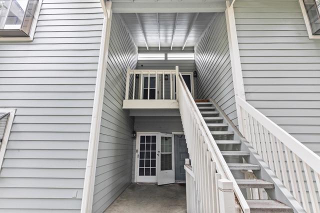 37000 Meadowbrook, Fremont CA: https://media.crmls.org/mediaz/35f46bdf-a2aa-472b-8051-3ff7f39b0fee.jpg