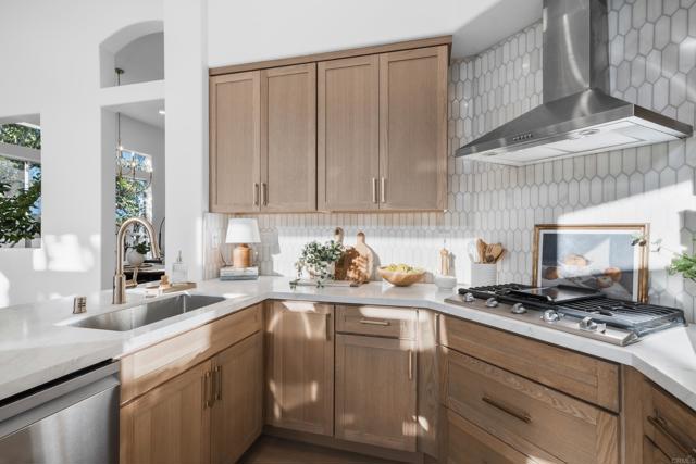 Detail Gallery Image 22 of 34 For 866 Windridge Cir, San Marcos,  CA 92078 - 4 Beds | 2 Baths