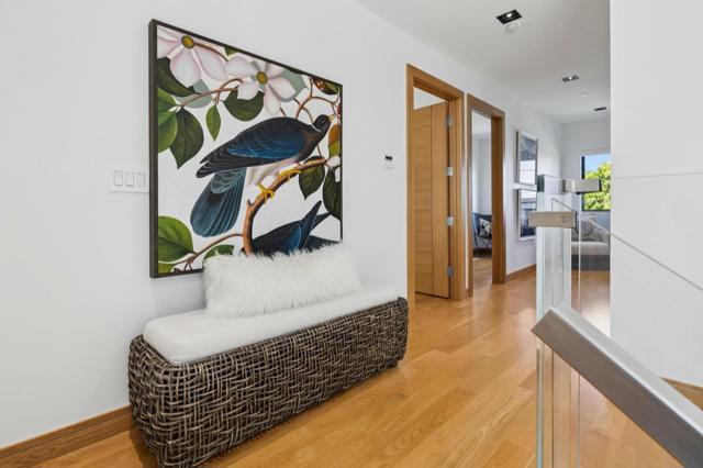 33 Highland Avenue, Burlingame CA: https://media.crmls.org/mediaz/35f69e55-0115-4106-a1c9-d2aa0b7ca931.jpg