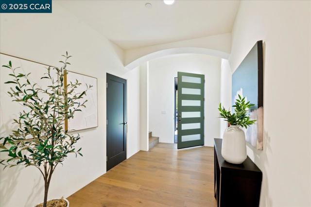 132 Quinterra Ln, Danville CA: https://media.crmls.org/mediaz/35f77f37-ae2d-44bb-86eb-23c277273e50.jpg