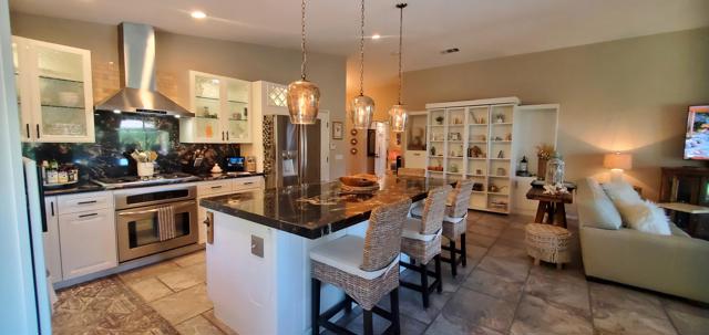 82570 Delano Drive, Indio CA: https://media.crmls.org/mediaz/35f801df-9a2d-45a3-8738-4024f511f3f3.jpg