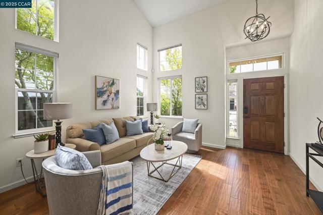 120 Woodcrest Dr, San Ramon CA: https://media.crmls.org/mediaz/35f871a1-a508-430f-8b7c-251e1a4ad76d.jpg