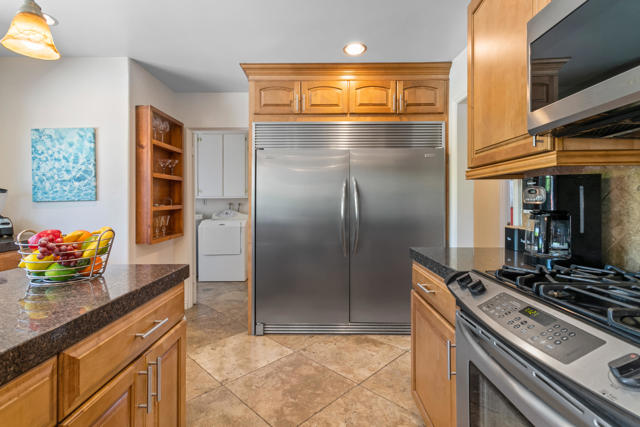 Image 23 of 77 For 502 Molino Road