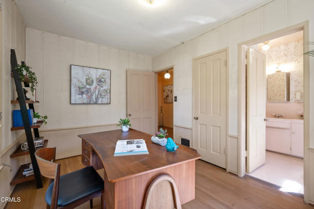 Detail Gallery Image 30 of 52 For 2232 Brigden Rd, Pasadena,  CA 91104 - 2 Beds | 2 Baths
