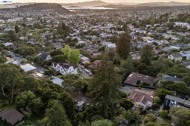 Image 58 of 60 For 491 Vincente Avenue