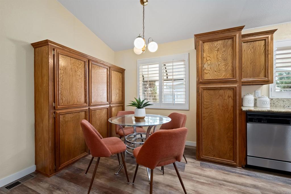 635 Via Santa Cruz - photo 12