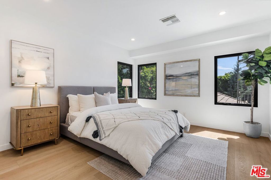 MLS #26968007 image #37