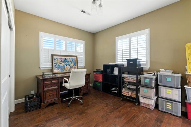 947 Yuba Drive, Santa Rosa CA: https://media.crmls.org/mediaz/35fad9c3-a636-4074-85b6-e8d96cb175a7.jpg