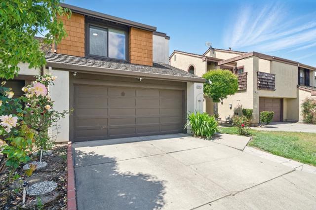 34919 Oyster Bay Terrace, Fremont CA: https://media.crmls.org/mediaz/35faf818-50c2-4358-b961-e4c84a33475d.jpg