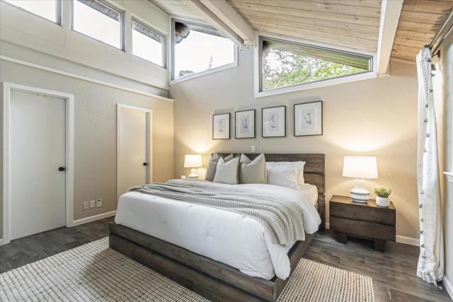 19233 Mountain Way, Los Gatos CA: https://media.crmls.org/mediaz/35fb58ea-e8c5-484f-85cb-234255ef34f5.jpg