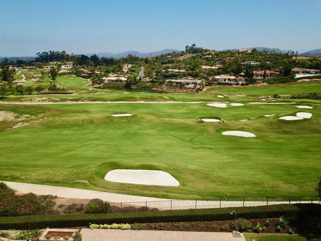 6796 St Andrews Road, Rancho Santa Fe CA: https://media.crmls.org/mediaz/35fbb808-fe9f-4d62-9f48-3fb01f18656d.jpg