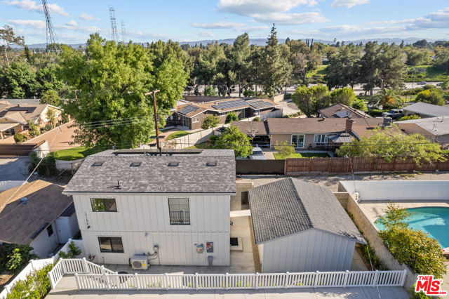 17156 Rinaldi, Granada Hills CA: https://media.crmls.org/mediaz/35fd4b33-65fc-49b4-89e8-e0ad73f2fbc9.jpg