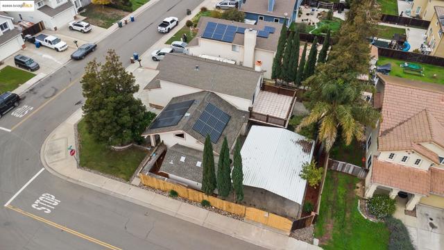 5130 Kegan Ln, Oakley CA: https://media.crmls.org/mediaz/35fd7a64-b4cd-4c58-92ee-220646b125a2.jpg