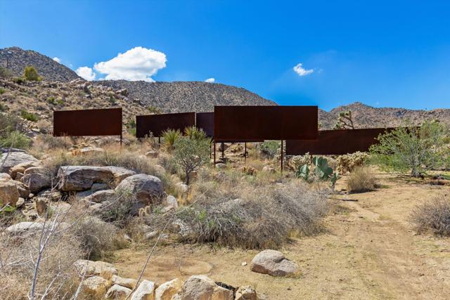 8744 Star Lane, Joshua Tree CA: https://media.crmls.org/mediaz/35fd9f85-64c3-43f1-ad38-66da3ea43059.jpg