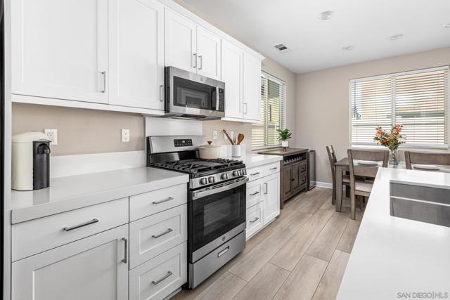 1682 Carol Lee Lane, Escondido CA: https://media.crmls.org/mediaz/35ff1b8c-d560-4475-bf75-d865e5cbb9c9.jpg