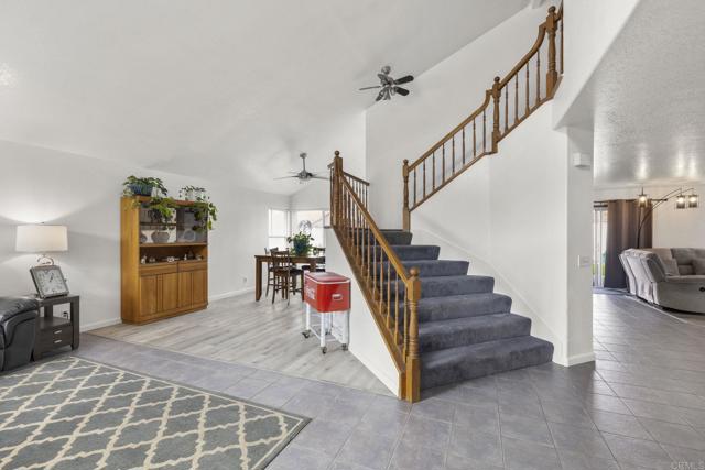 Detail Gallery Image 8 of 54 For 9126 Sinsonte Ln, Lakeside,  CA 92040 - 4 Beds | 3 Baths