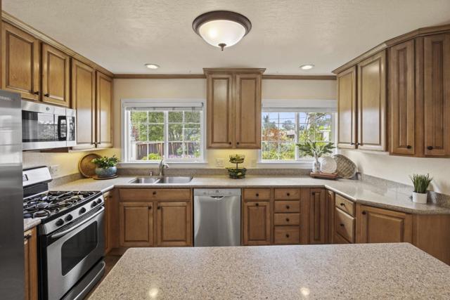 1255 Josselyn Canyon Road, Monterey CA: https://media.crmls.org/mediaz/36012dde-d7f1-4ac9-8bf3-4acac0f923c1.jpg