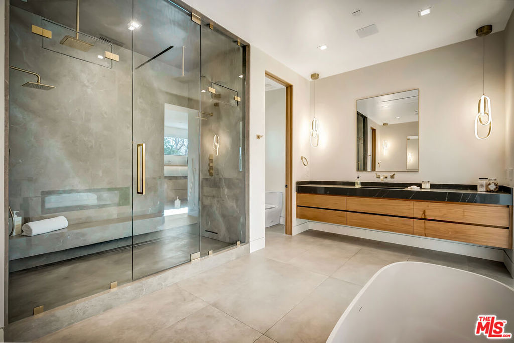 MLS #26851173 image #43