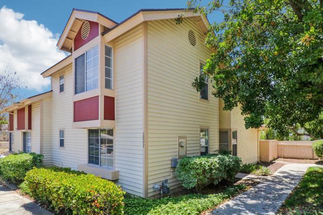 2097 Manzana Way, San Diego, California 92139, 2 Bedrooms Bedrooms, ,2 BathroomsBathrooms,Condominium,For Sale,Manzana Way,250029795SD