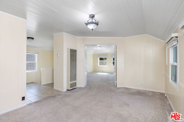 129 Ocean Park Boulevard photo 10