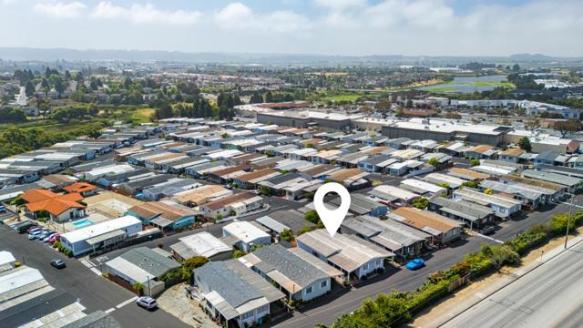 9 Pera Drive, Watsonville CA: https://media.crmls.org/mediaz/360440f1-c82d-4fd9-a2ac-f3ebdddd3c6e.jpg