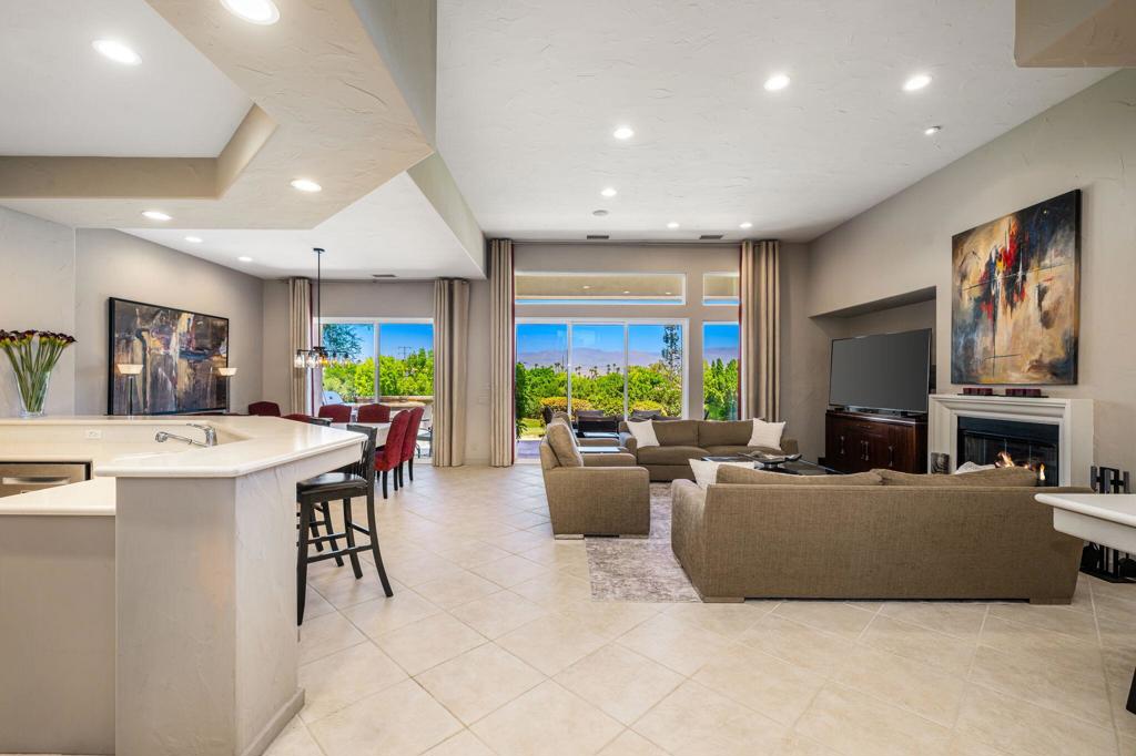 MLS #219134273DA image #2