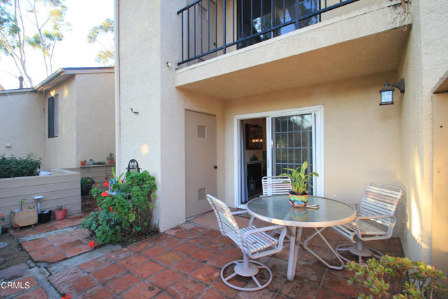 Large Patio with room for table